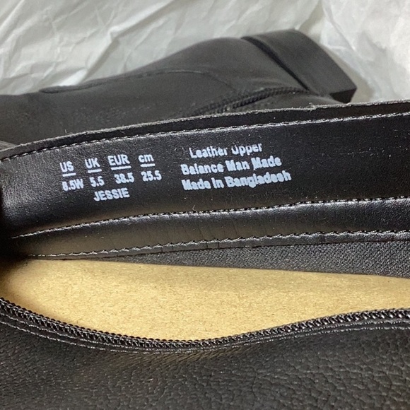 Naturalizer Jessie Knee High Boot | Womens Boots 
Note: floor Samples - Picture 15 of 16